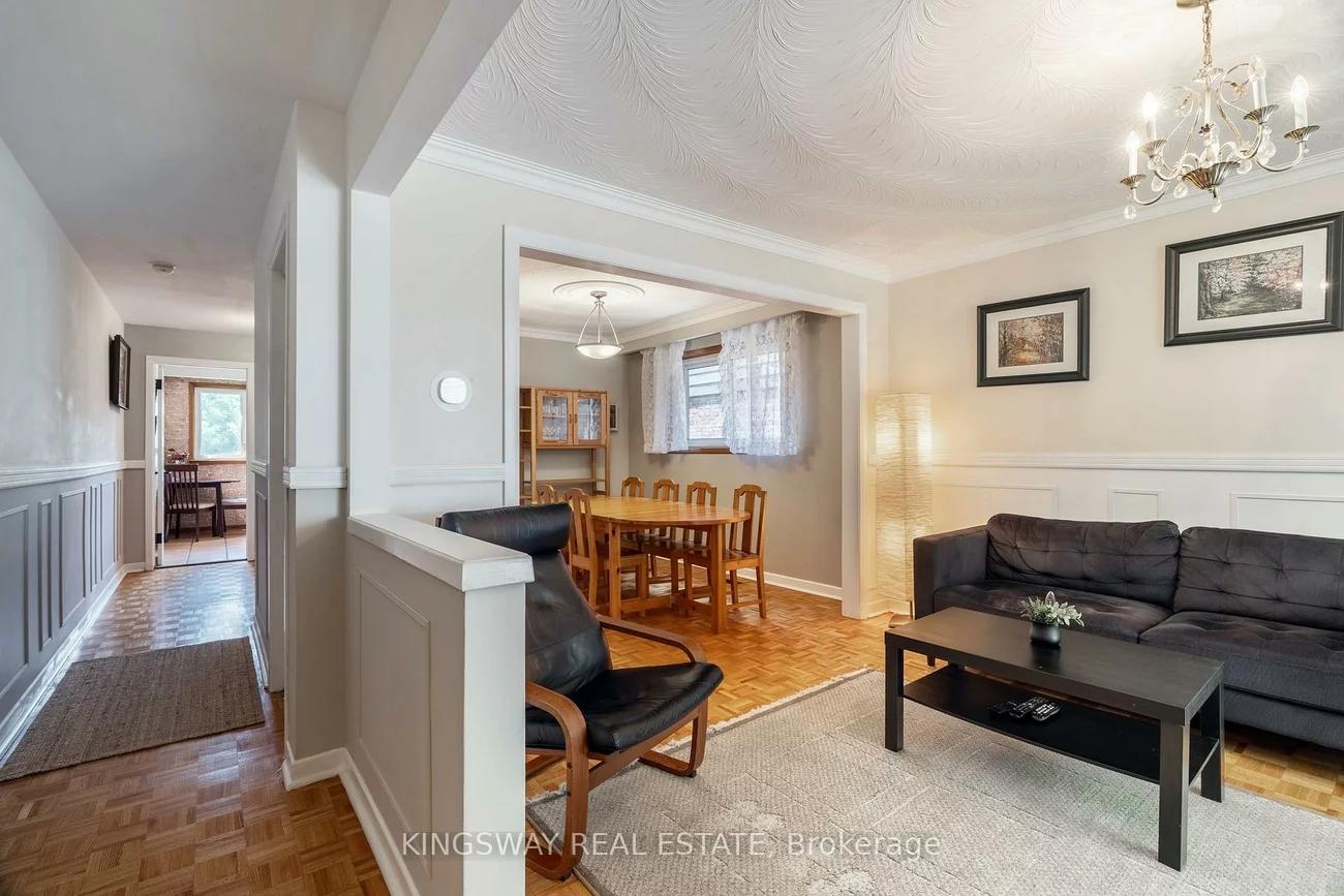121, Lake, Mimico, Toronto