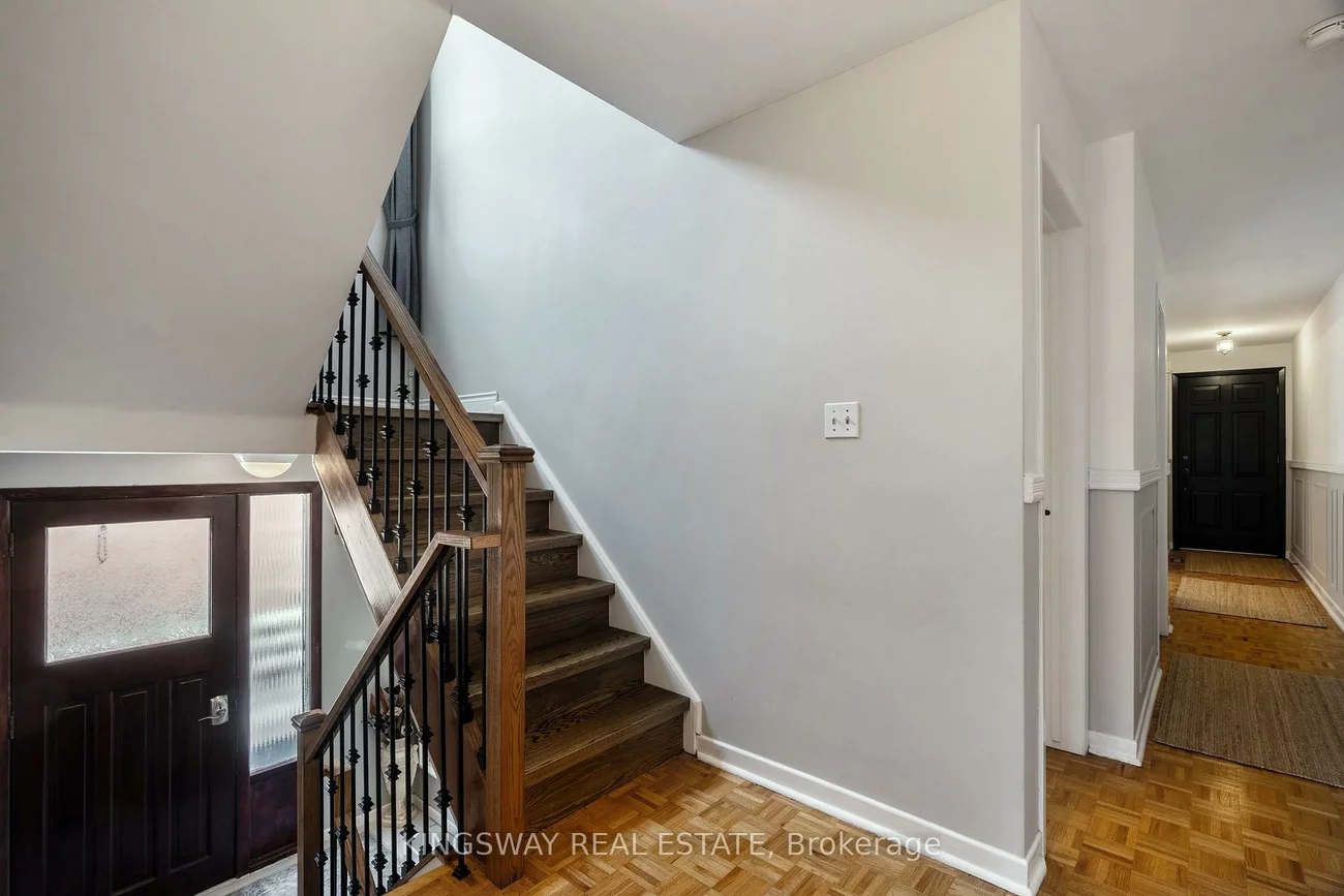 121, Lake, Mimico, Toronto