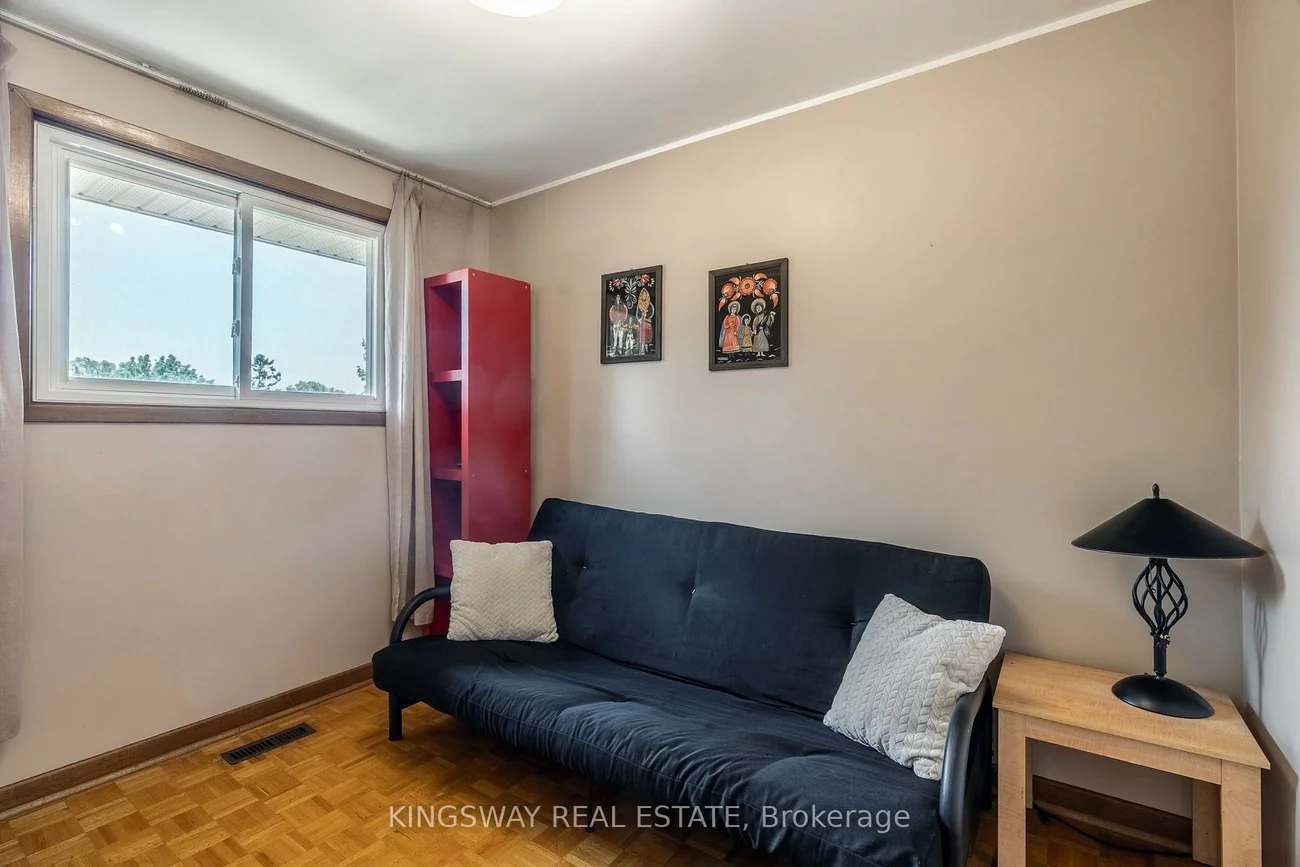 121, Lake, Mimico, Toronto