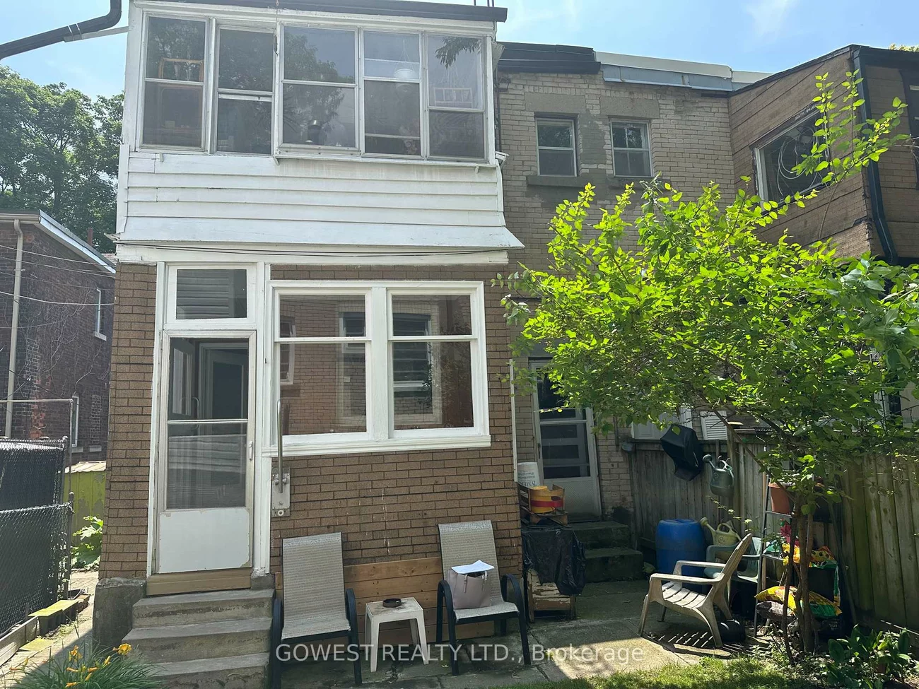 30, Grenadier, Roncesvalles, Toronto