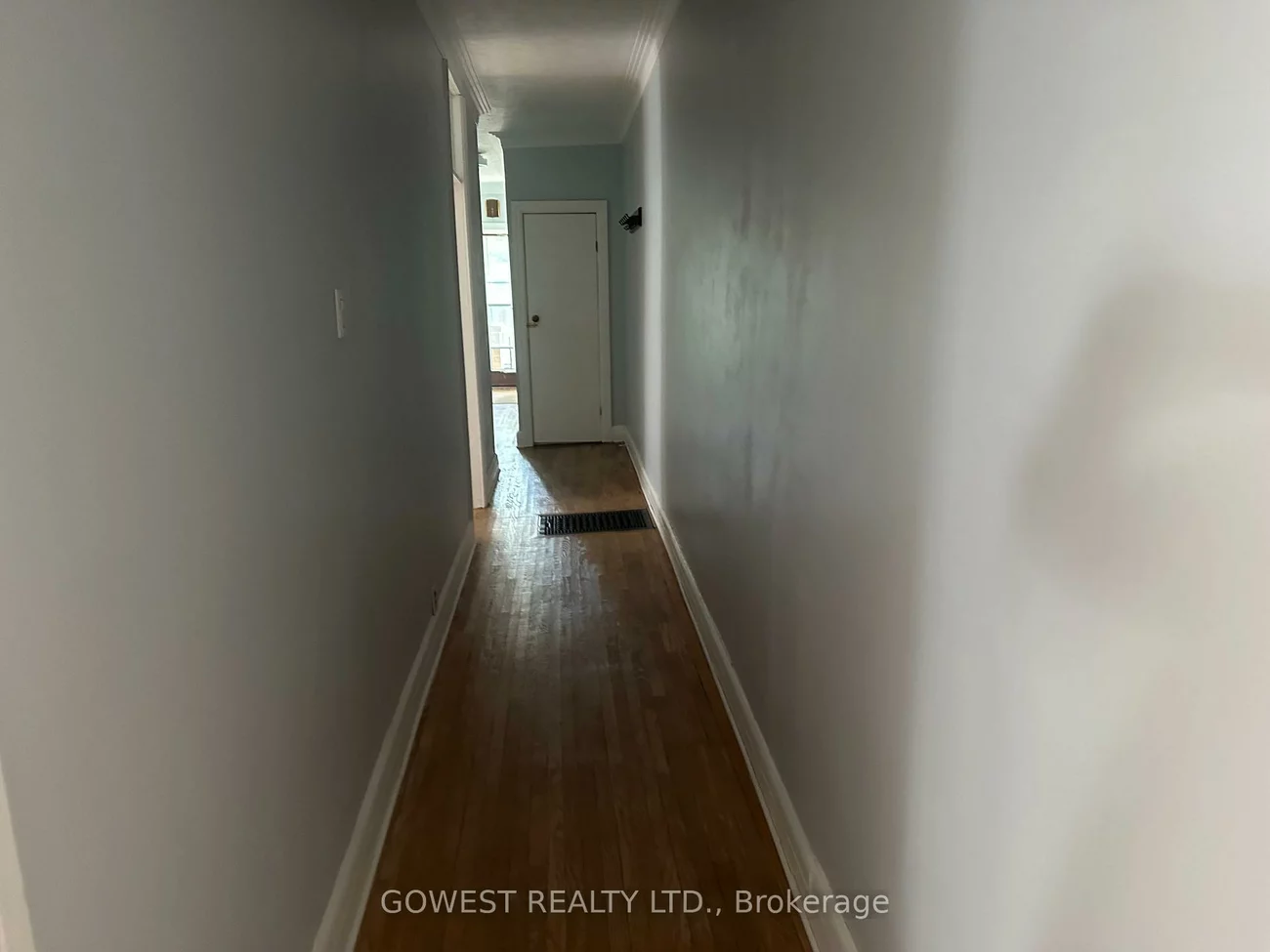 30, Grenadier, Roncesvalles, Toronto