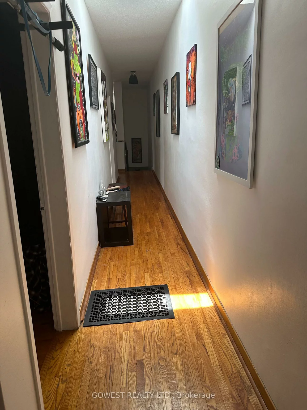 30, Grenadier, Roncesvalles, Toronto