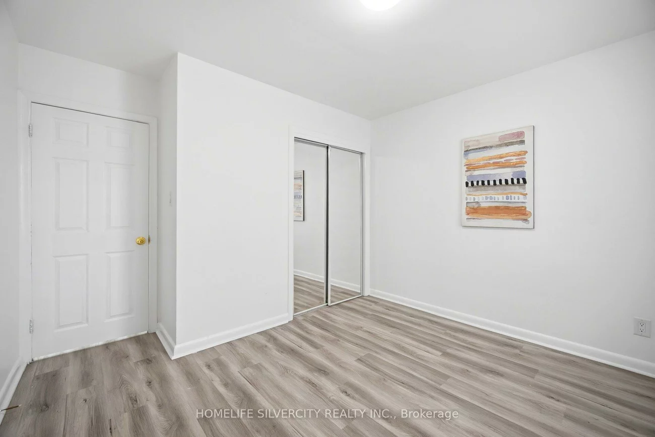 29, Brookmere, Rexdale-Kipling, Toronto