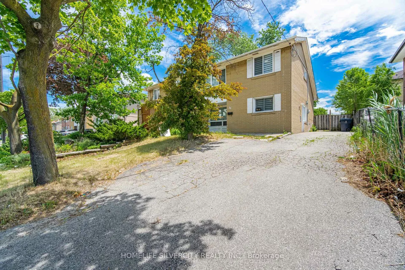 29, Brookmere, Rexdale-Kipling, Toronto