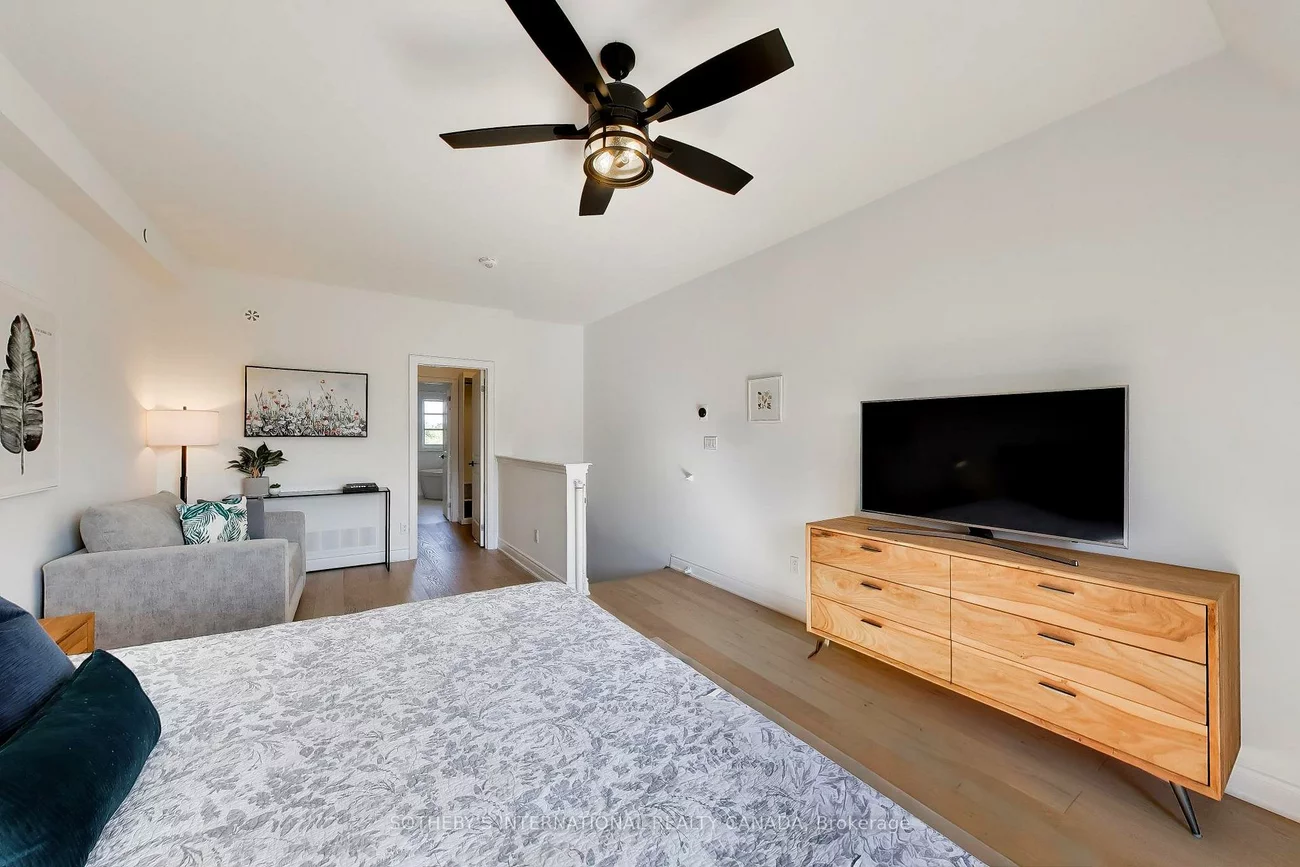 80, Daisy, Long Branch, Toronto