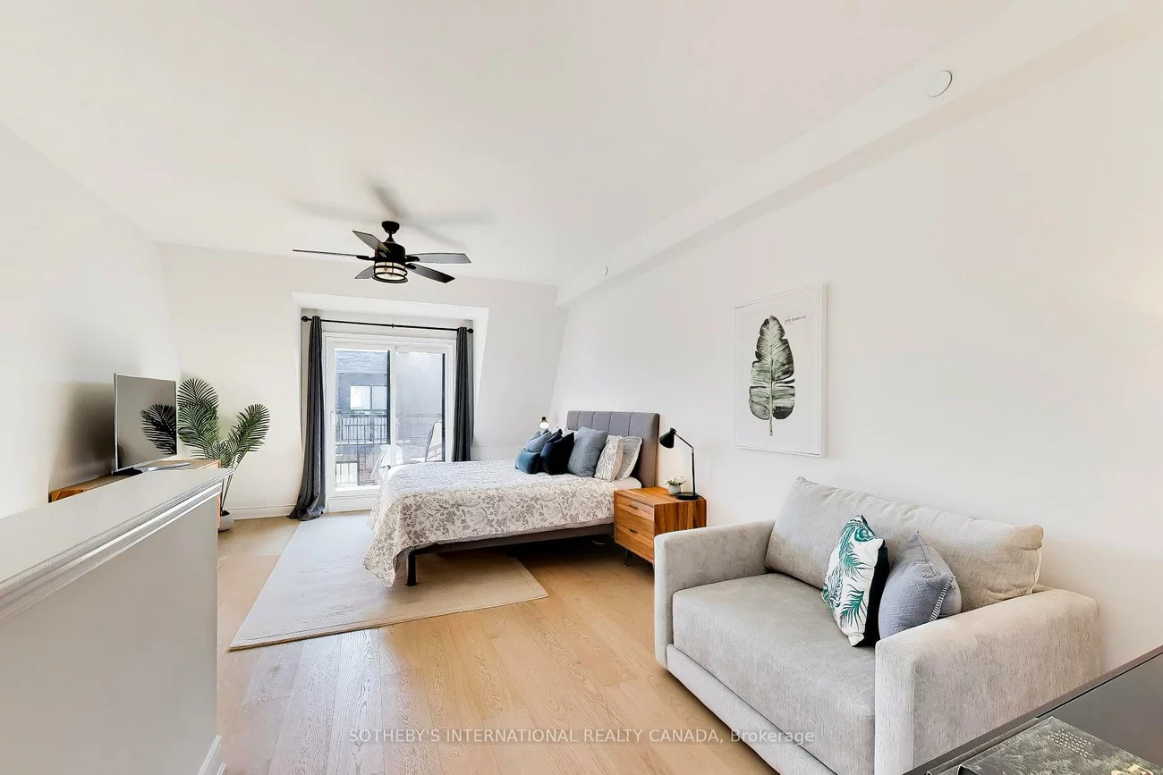 80, Daisy, Long Branch, Toronto