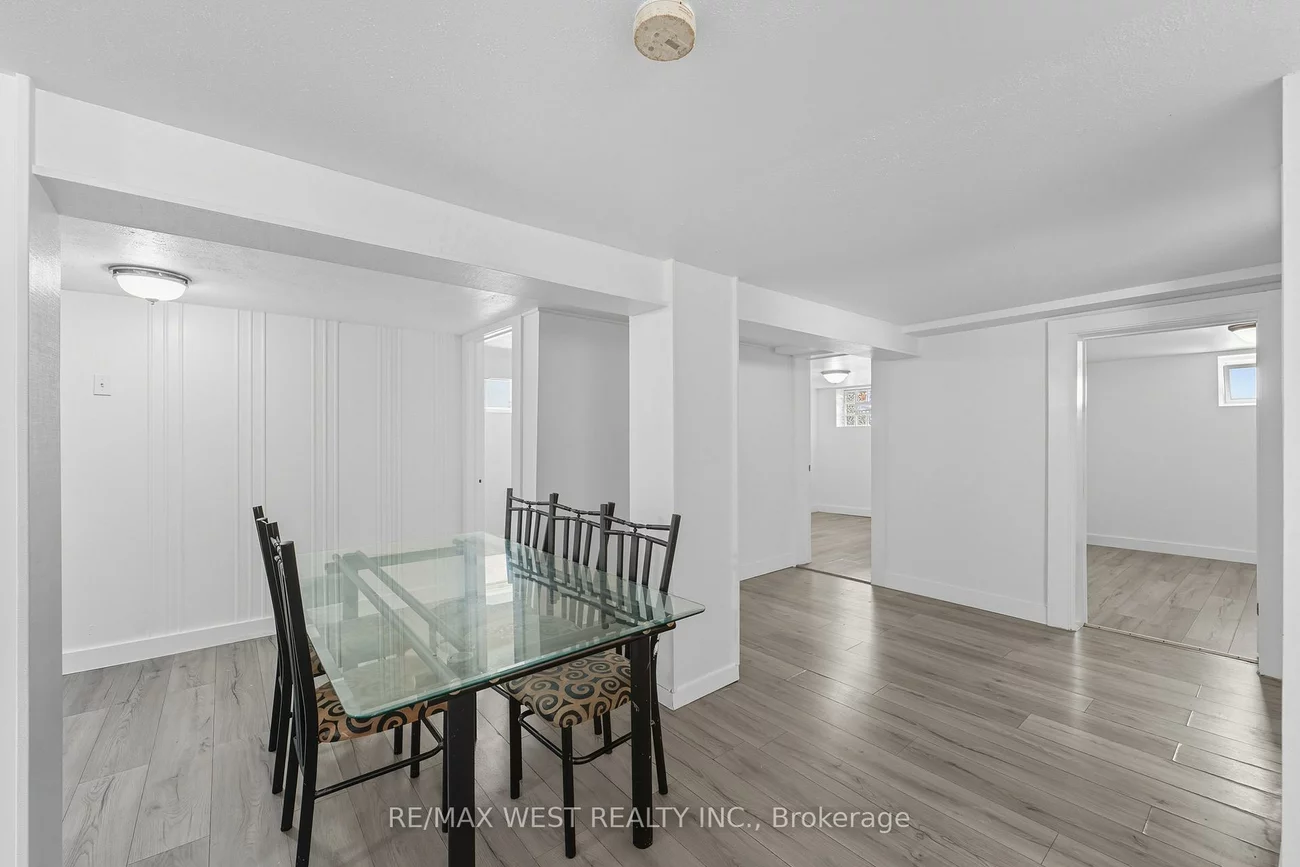 38, Feltham, Junction Area, Toronto