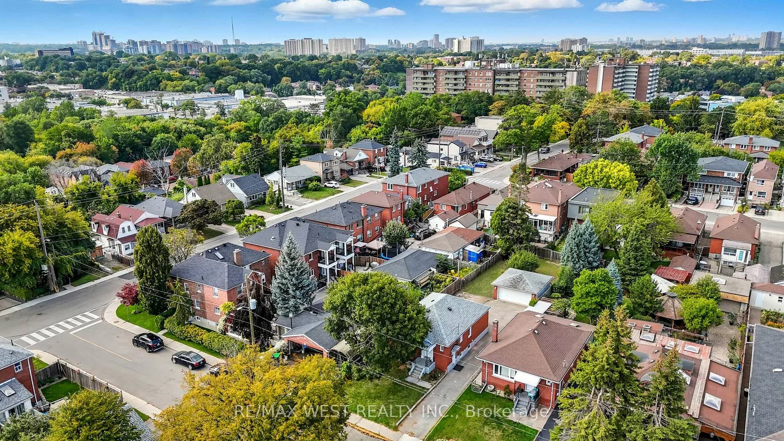 38, Feltham, Junction Area, Toronto