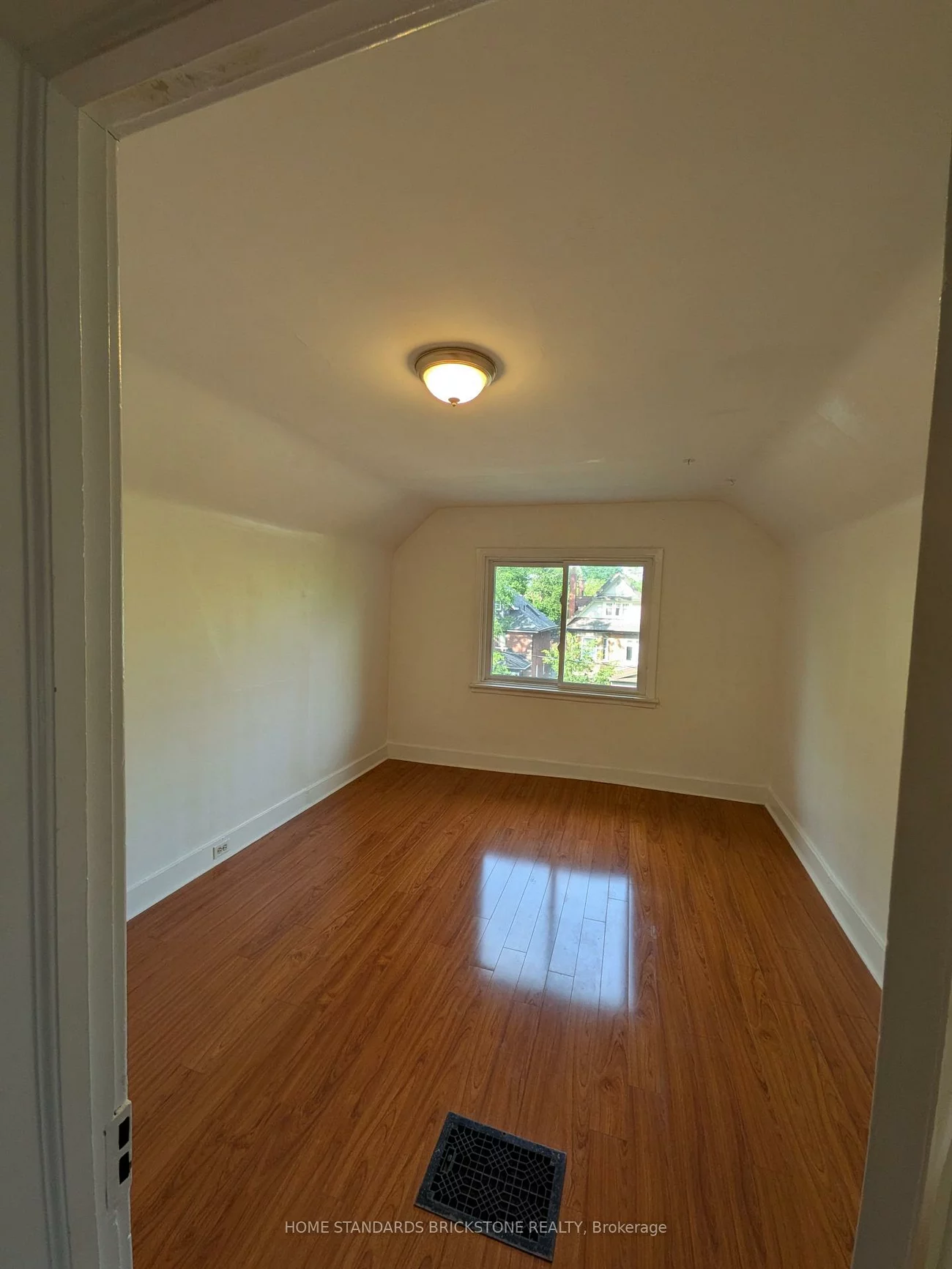 136, Medland, Junction Area, Toronto