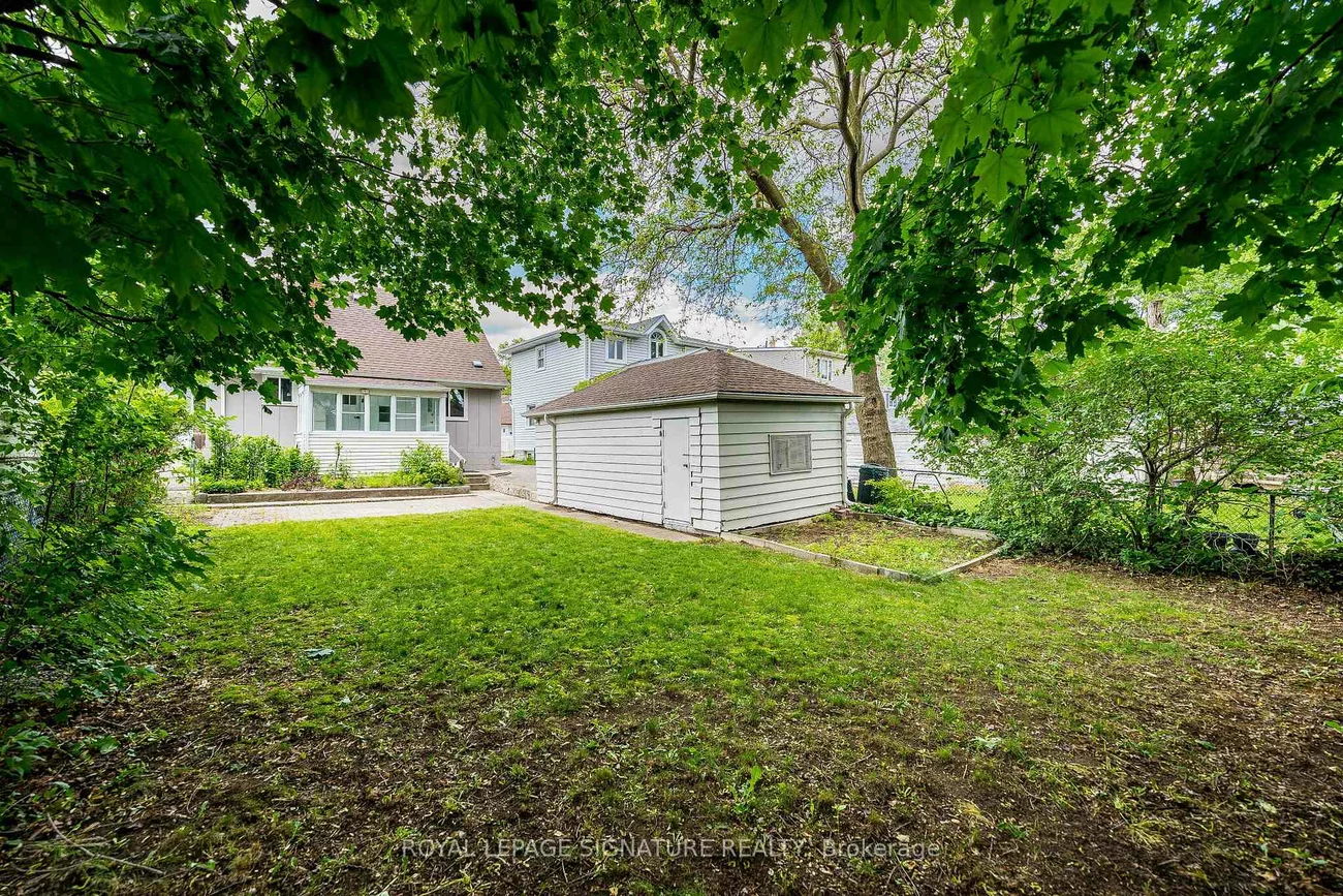 7, Putney, Alderwood, Toronto