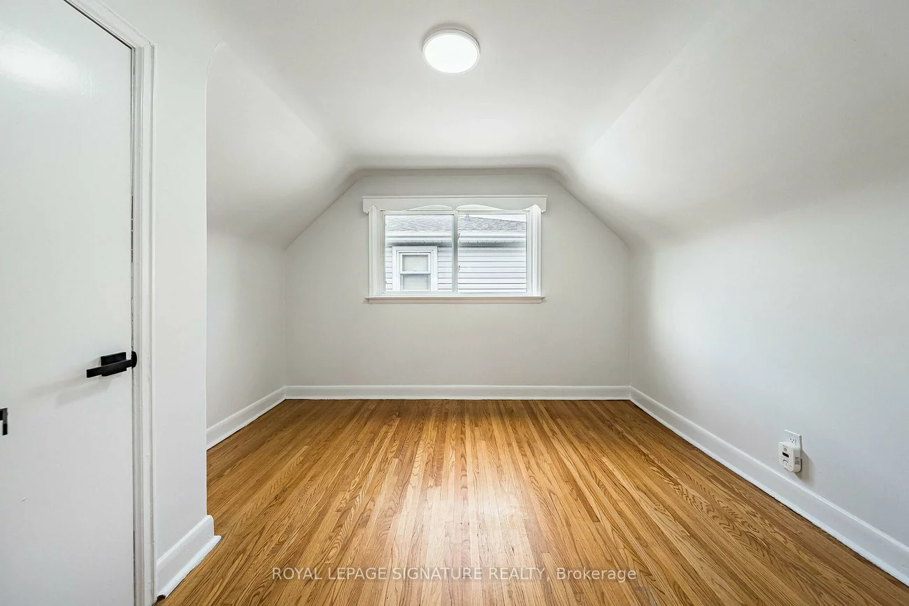 7, Putney, Alderwood, Toronto
