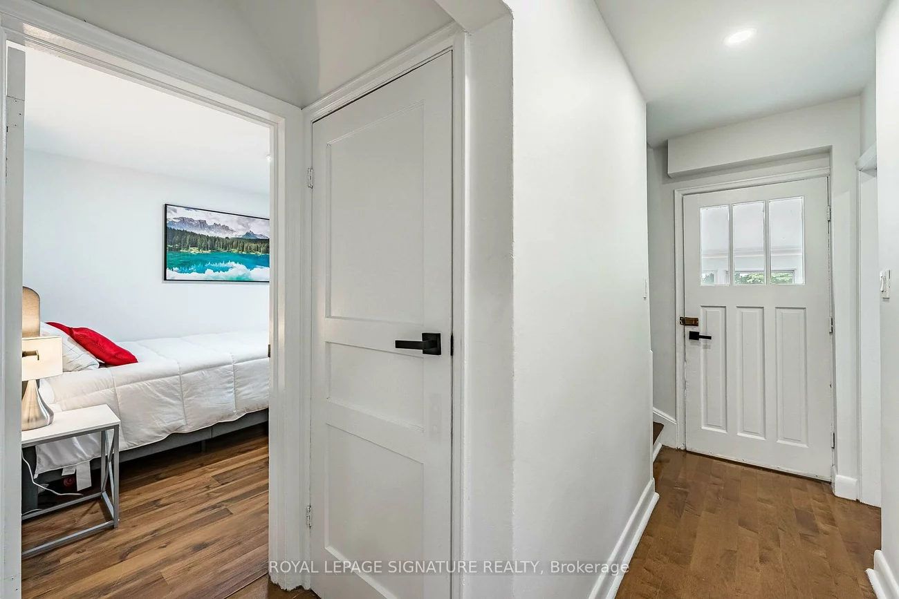 7, Putney, Alderwood, Toronto