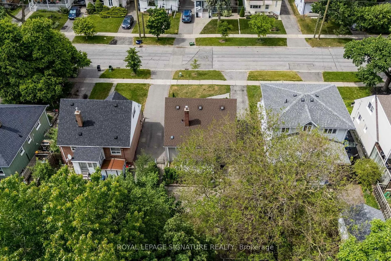 7, Putney, Alderwood, Toronto