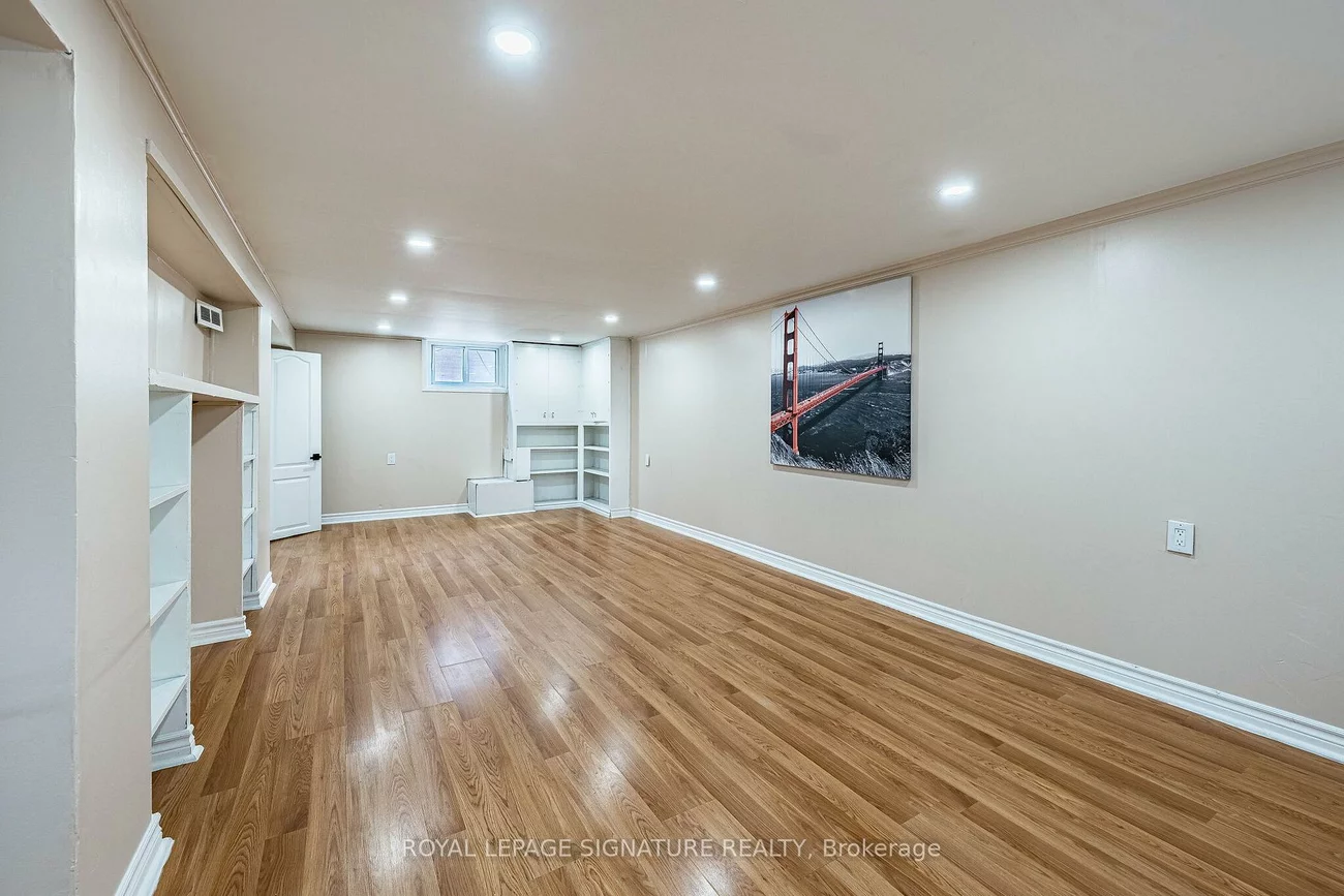 7, Putney, Alderwood, Toronto