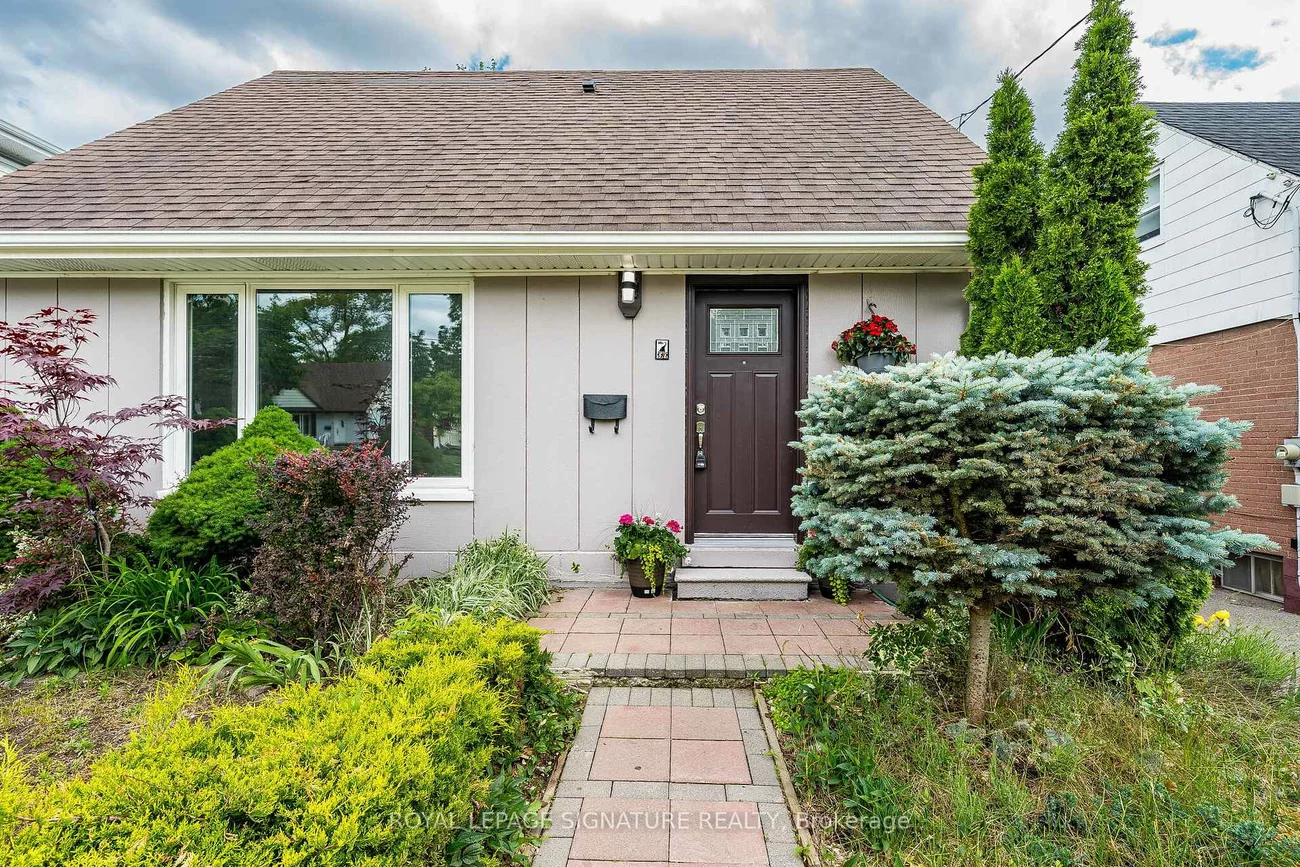 7, Putney, Alderwood, Toronto