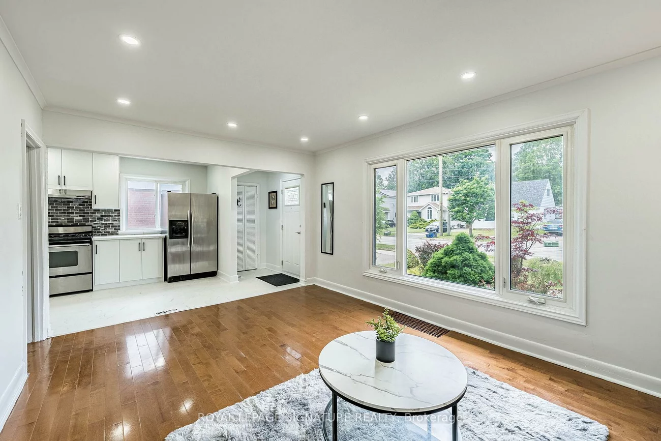 7, Putney, Alderwood, Toronto