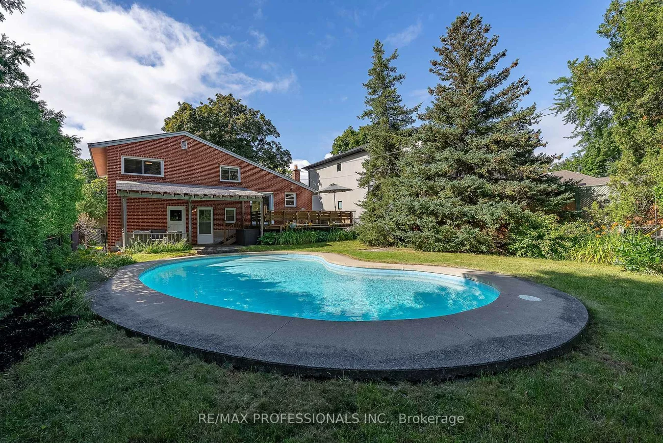 89, Glen Agar, Princess-Rosethorn, Toronto