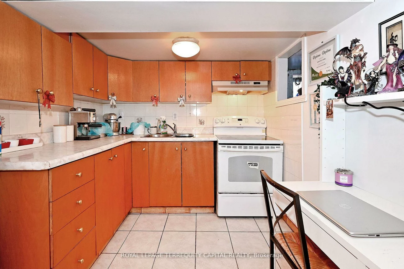 232, Church, Weston, Toronto