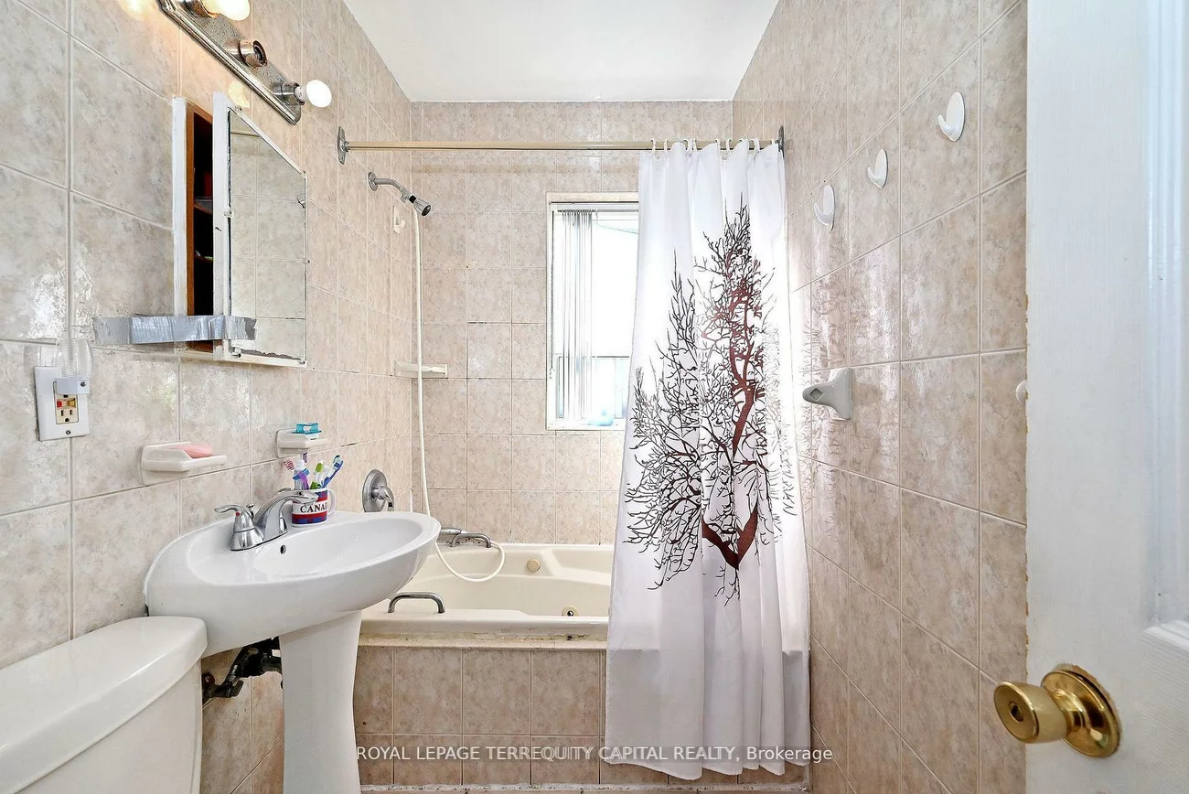 232, Church, Weston, Toronto