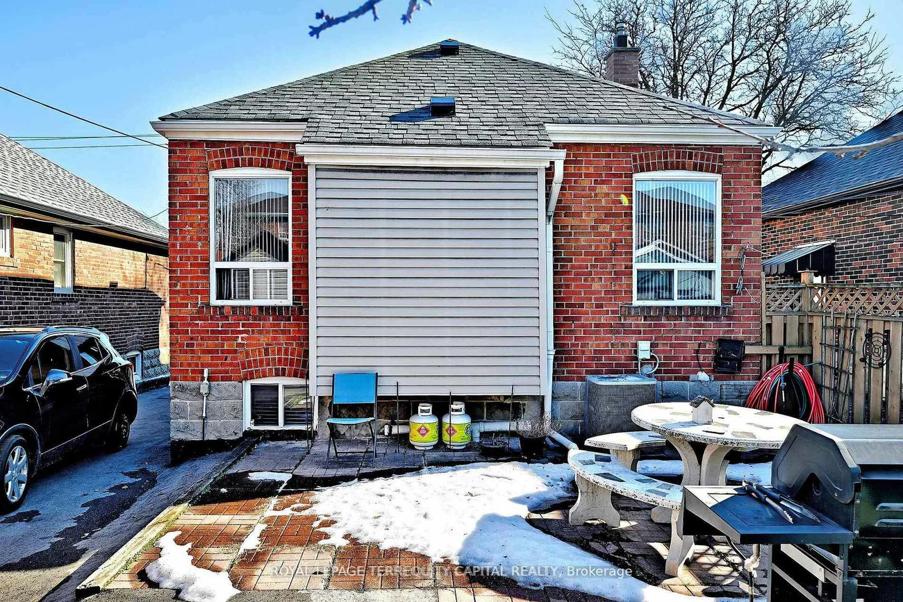 232, Church, Weston, Toronto
