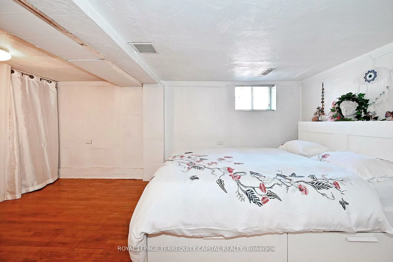 232, Church, Weston, Toronto