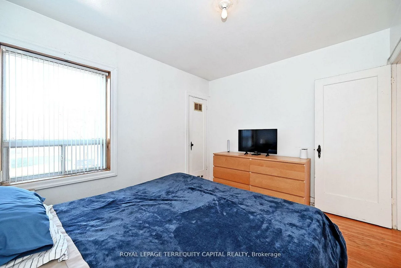 232, Church, Weston, Toronto