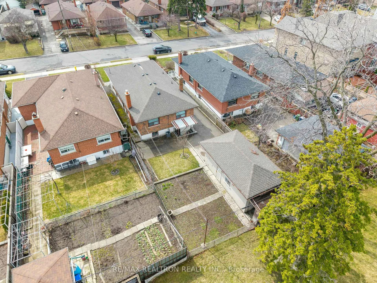 1144, Glengrove, Yorkdale-Glen Park, Toronto