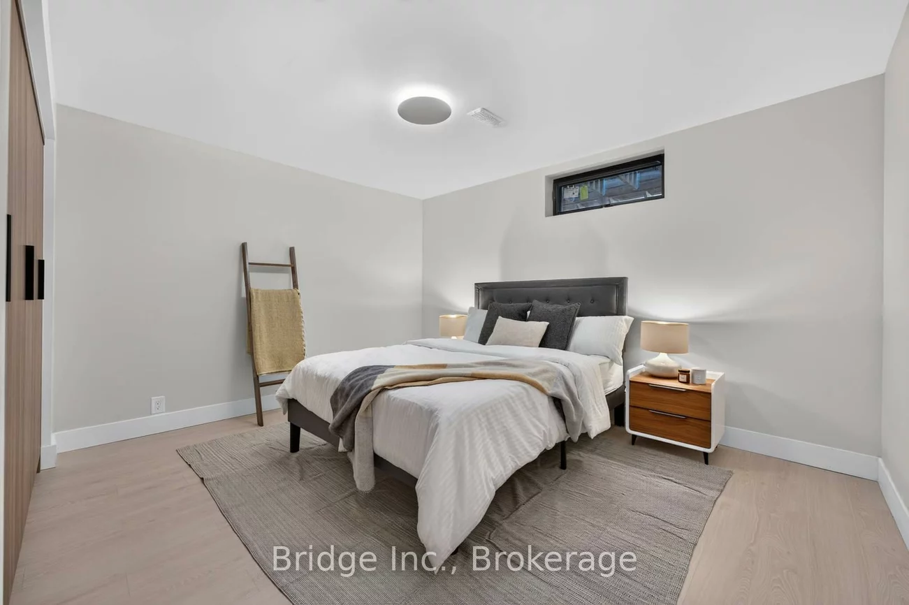 14, Norseman, Stonegate-Queensway, Toronto