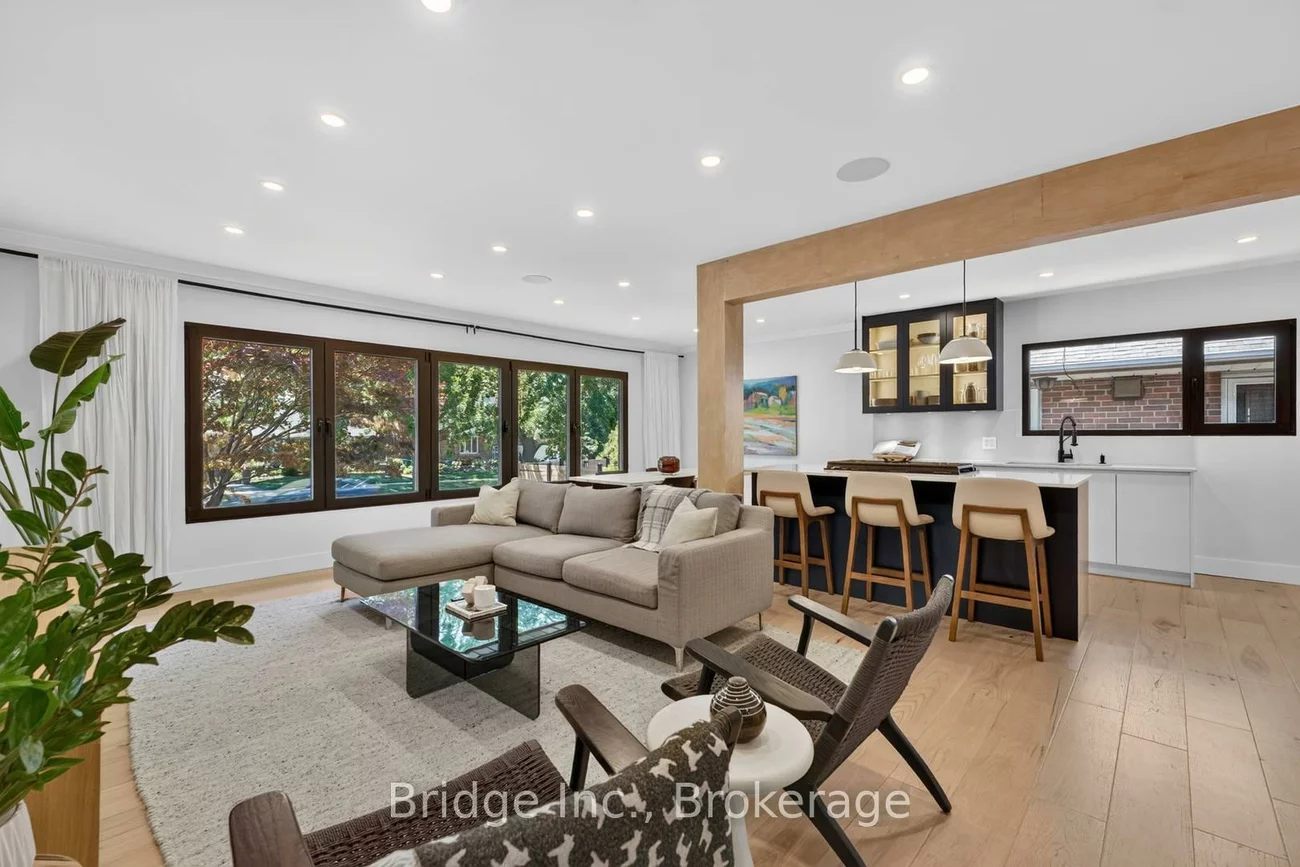 14, Norseman, Stonegate-Queensway, Toronto