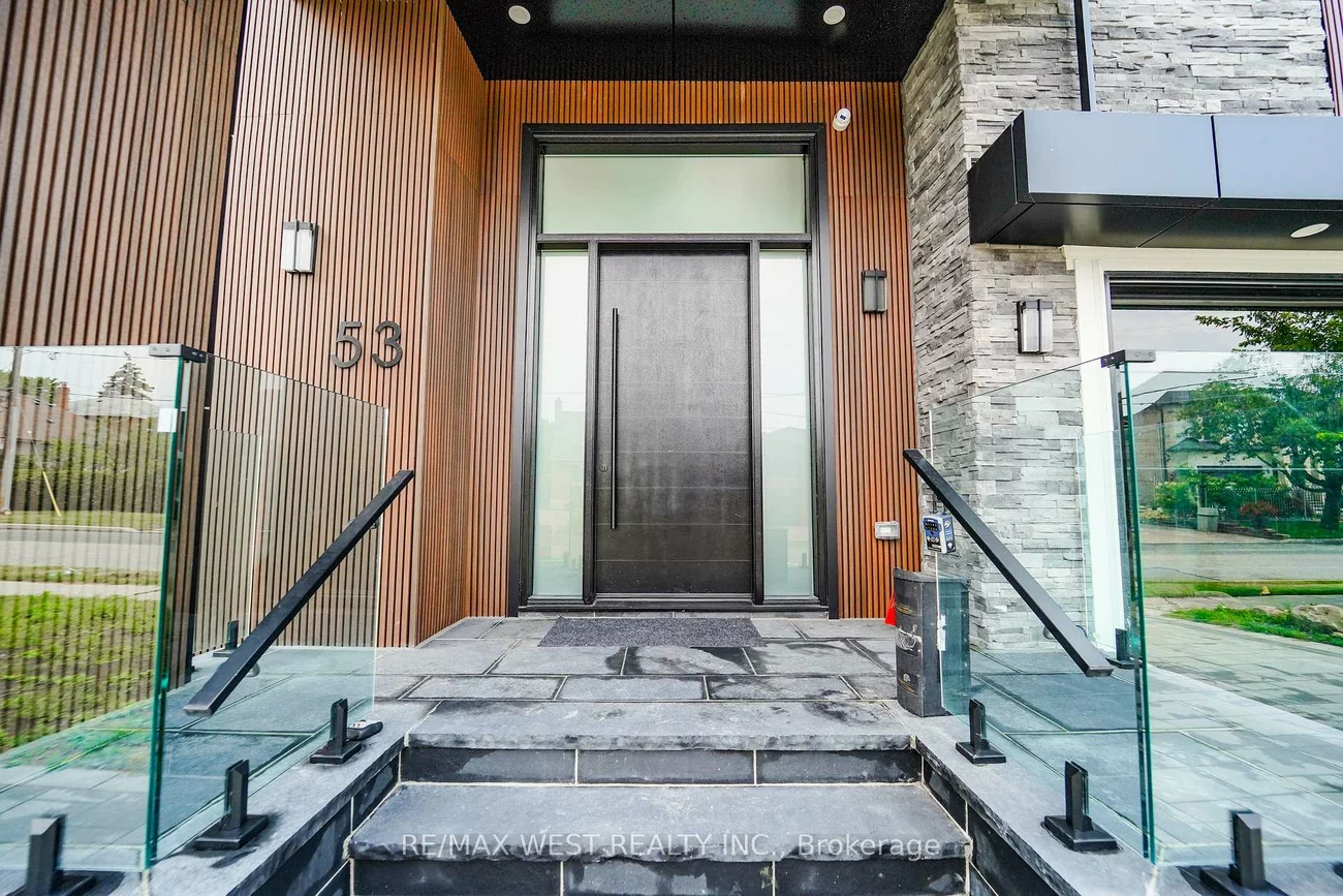 53, Celt, Yorkdale-Glen Park, Toronto