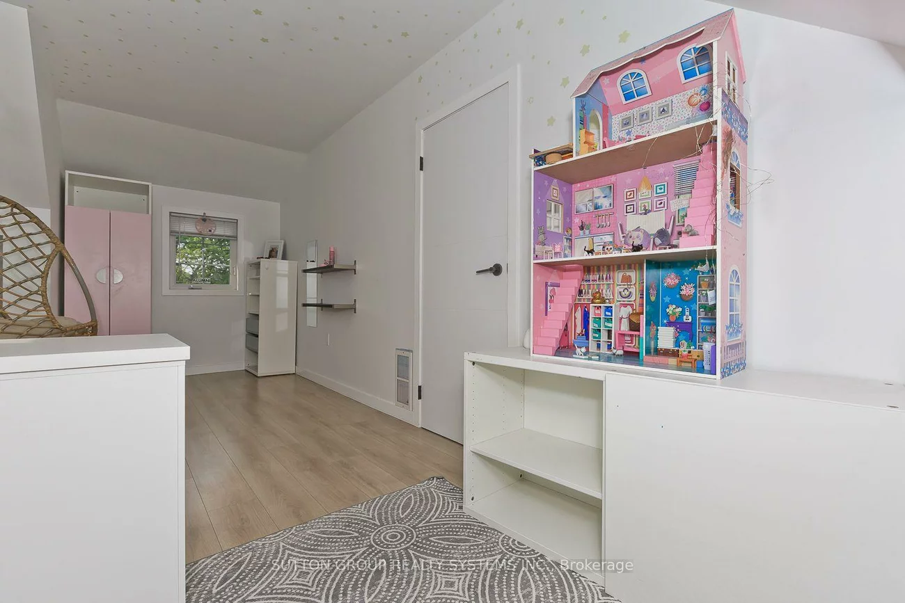 3, Hardisty, Rexdale-Kipling, Toronto