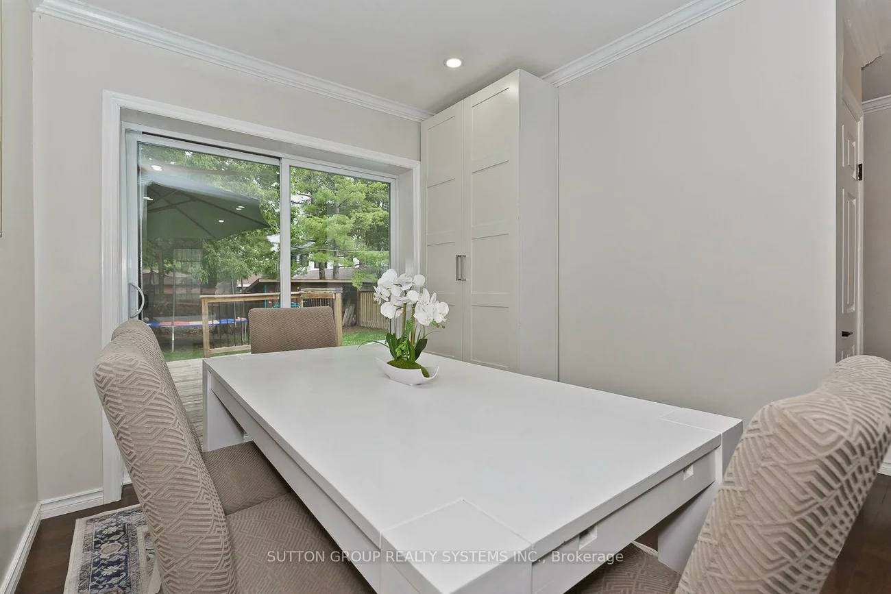 3, Hardisty, Rexdale-Kipling, Toronto