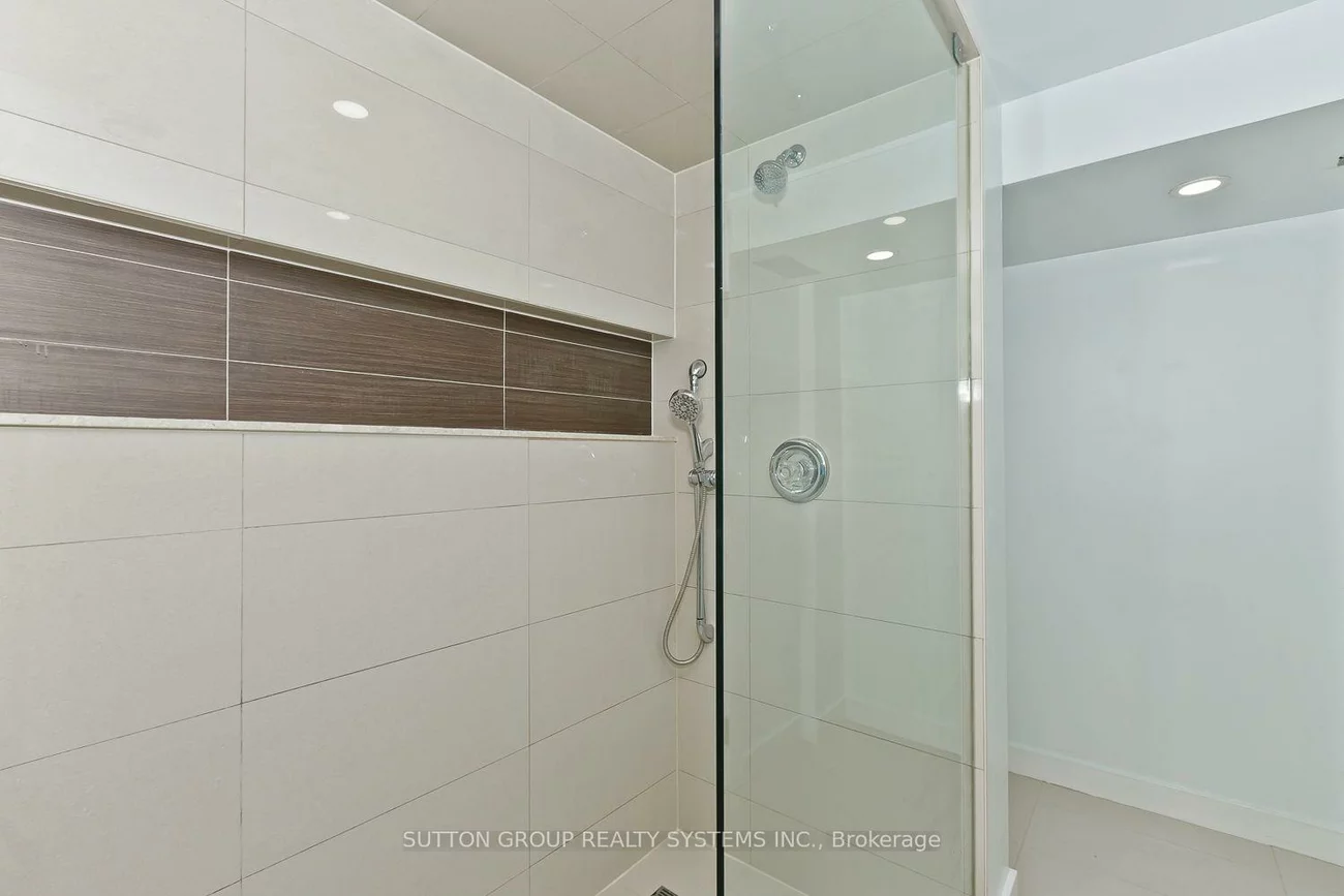 3, Hardisty, Rexdale-Kipling, Toronto