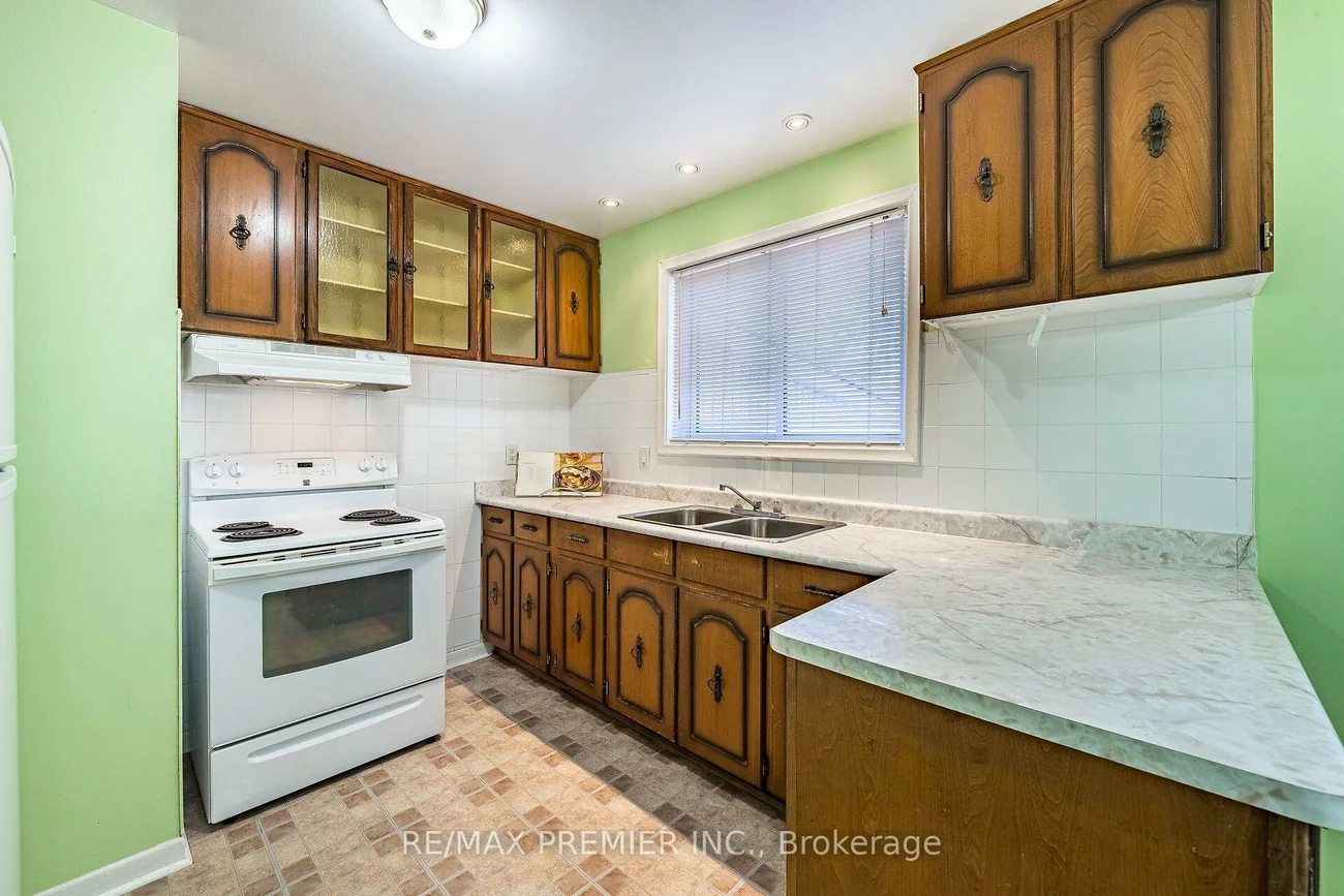 5, Valois, Thistletown-Beaumonde Heights, Toronto