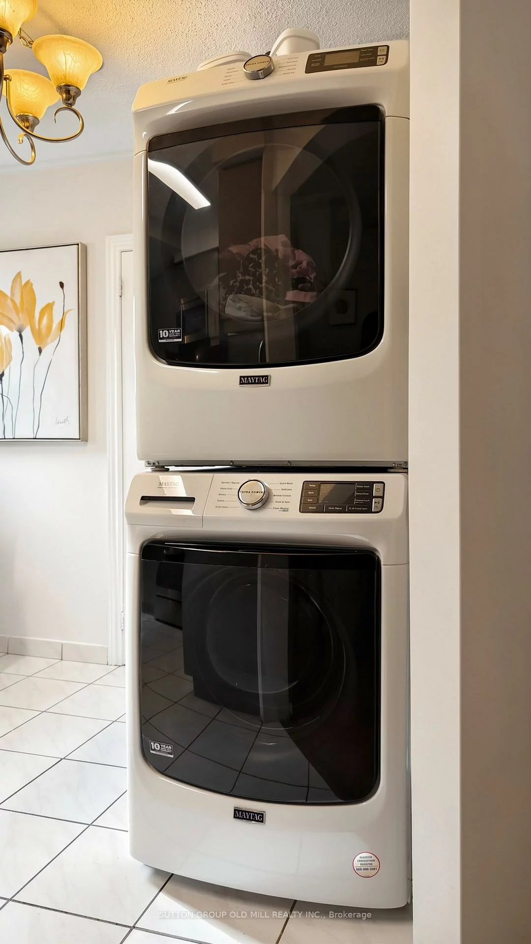 6, Hilldale, Rockcliffe-Smythe, Toronto