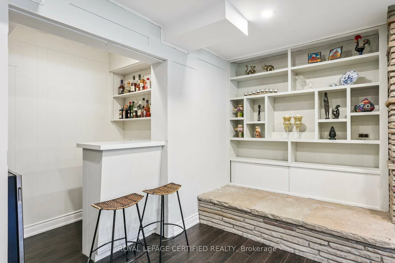 462, The Kingsway, Princess-Rosethorn, Toronto