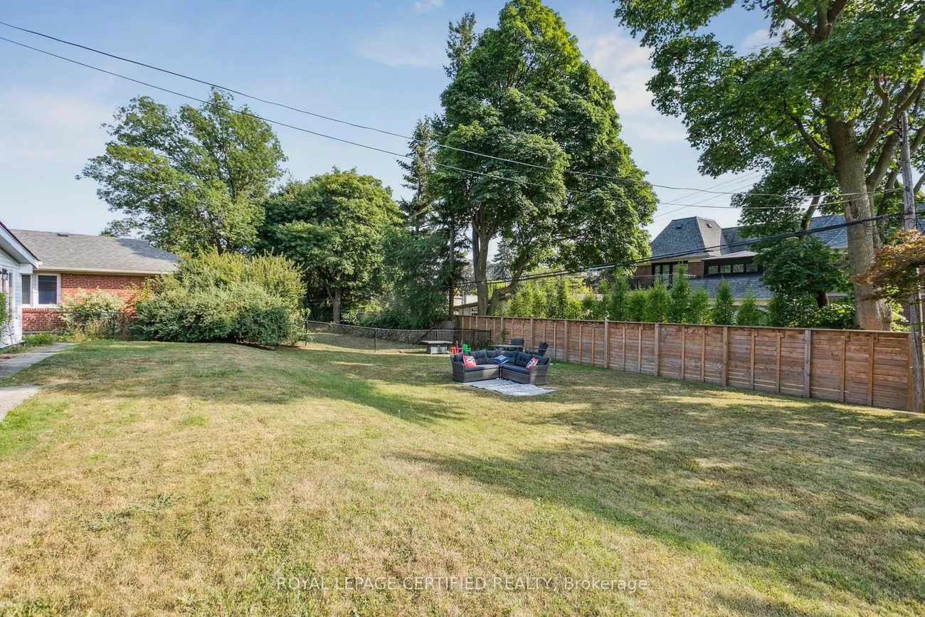 462, The Kingsway, Princess-Rosethorn, Toronto