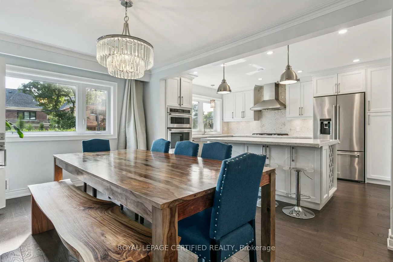 462, The Kingsway, Princess-Rosethorn, Toronto