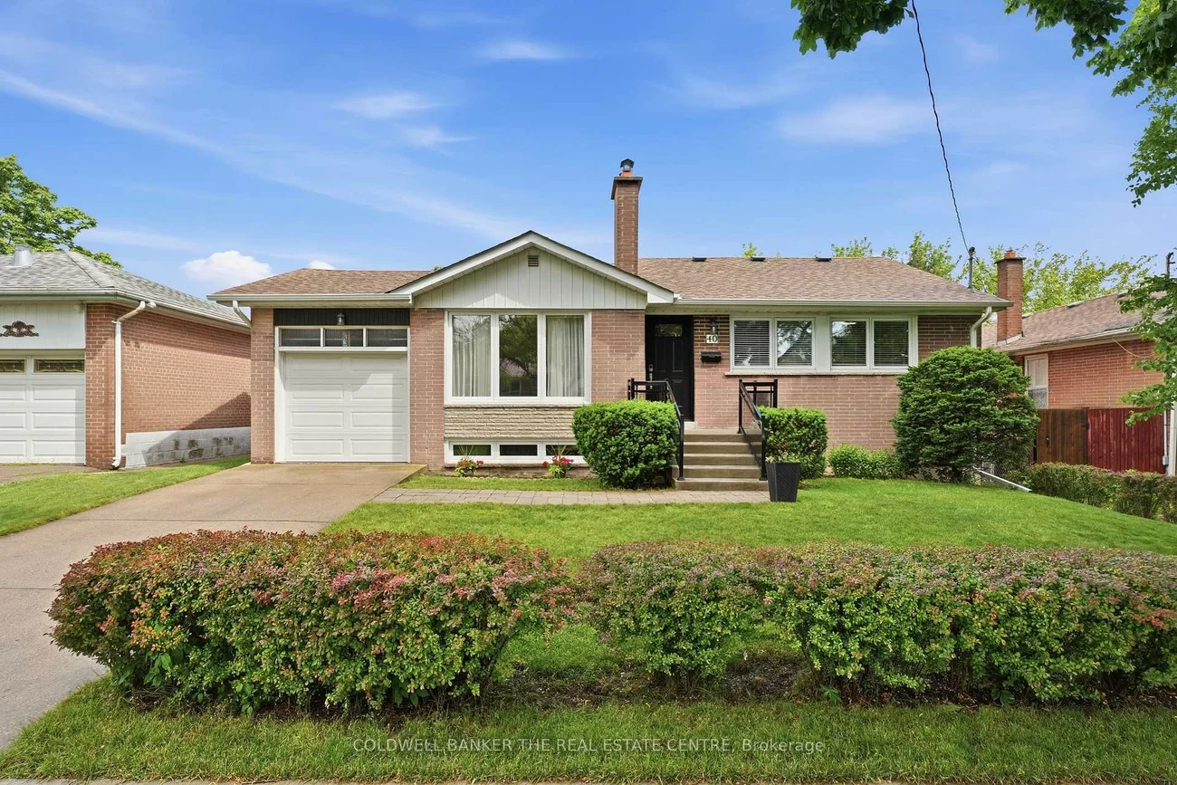 40, Benway, Rexdale-Kipling, Toronto