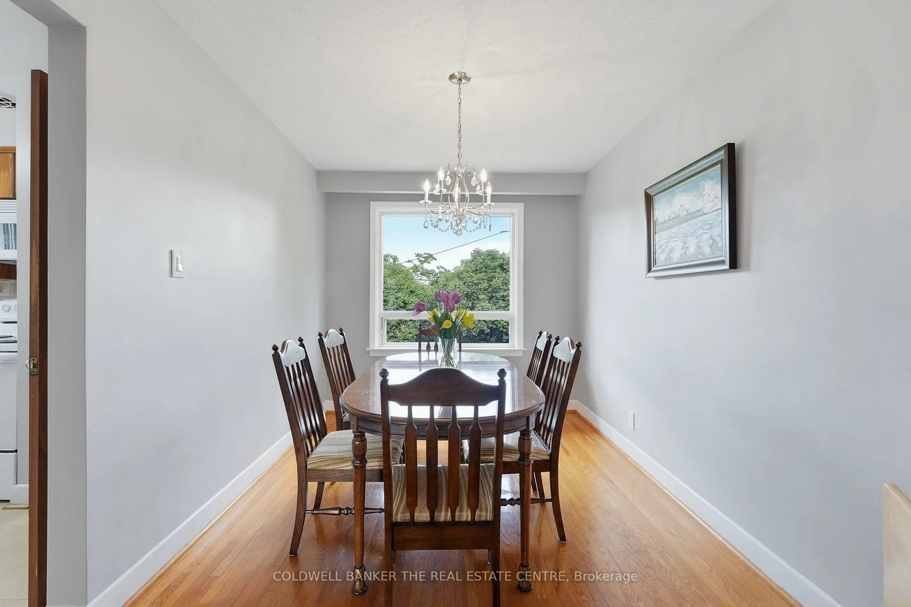 40, Benway, Rexdale-Kipling, Toronto