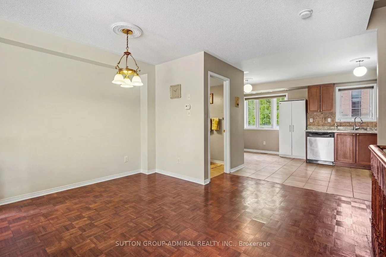 2205, Weston, Weston, Toronto
