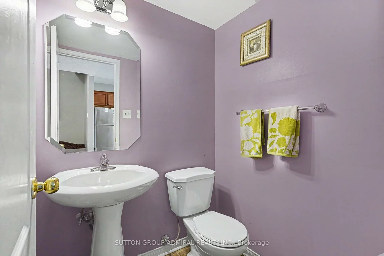 2205, Weston, Weston, Toronto