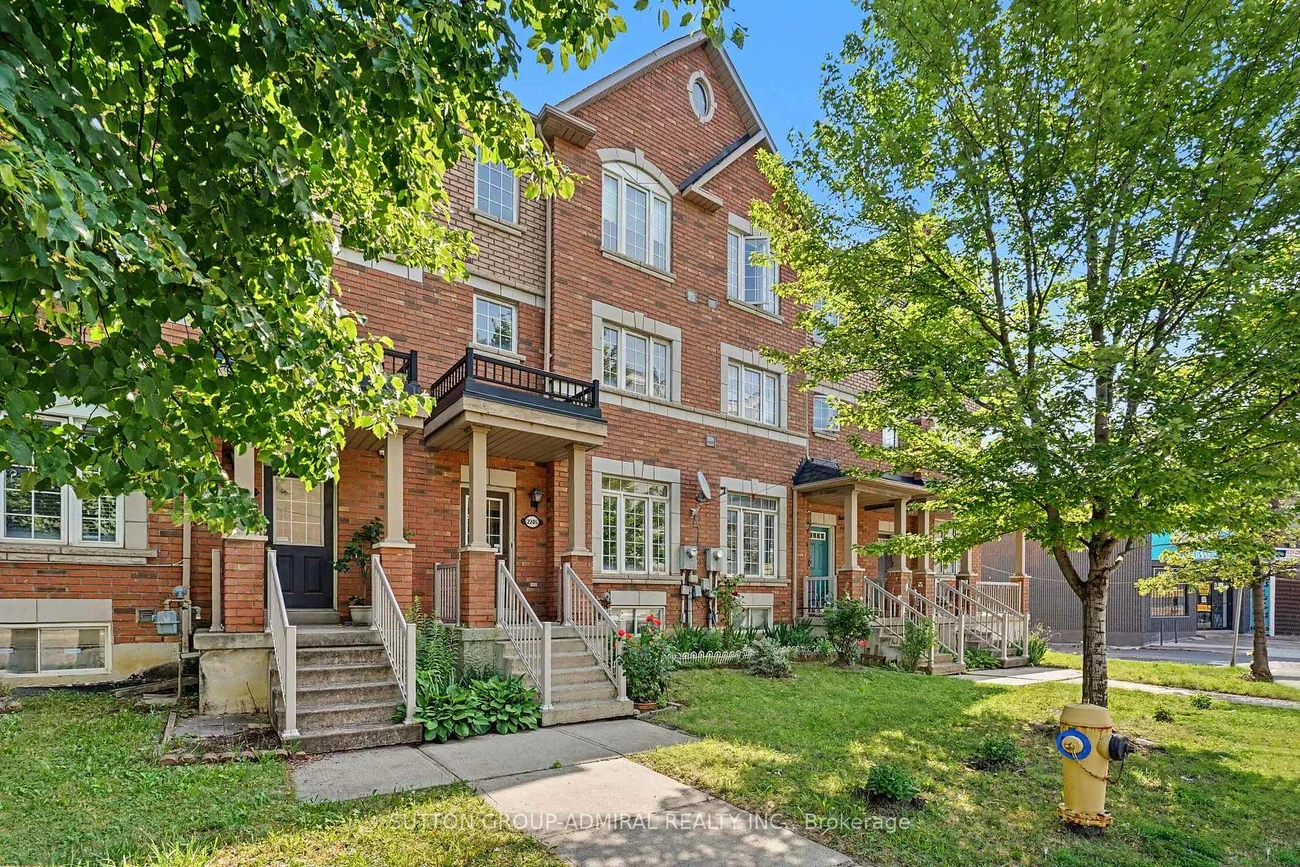 2205, Weston, Weston, Toronto