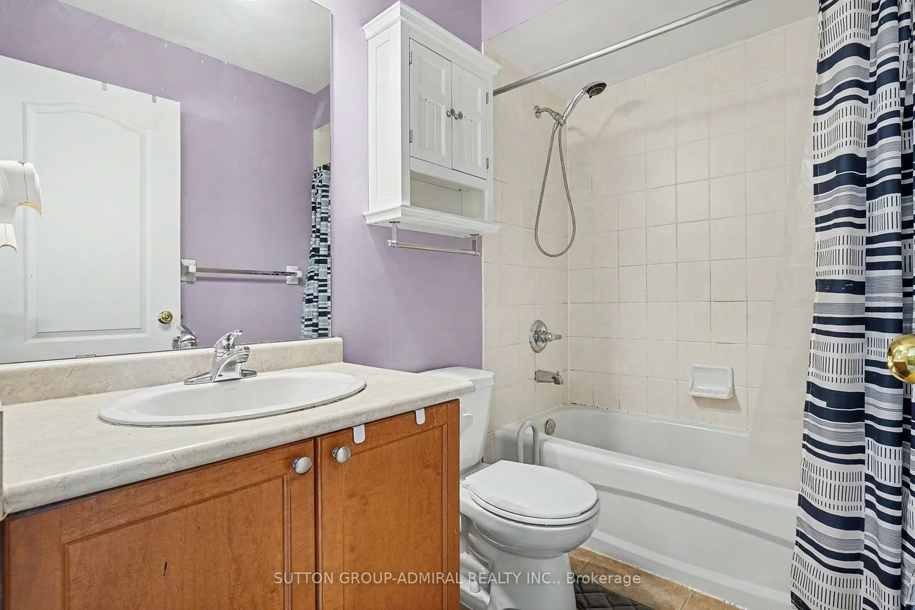 2205, Weston, Weston, Toronto