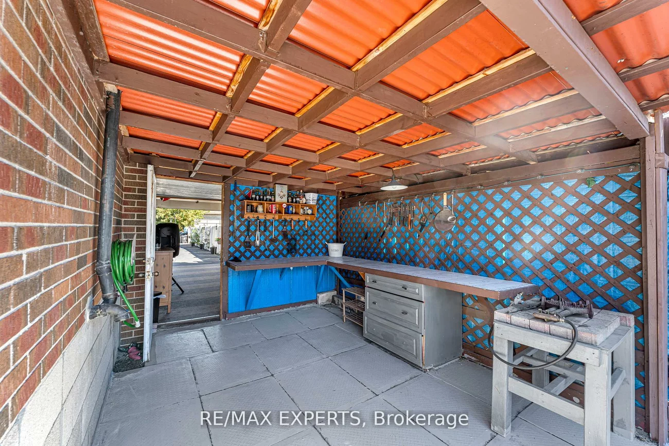 81, Hagar, Rockcliffe-Smythe, Toronto