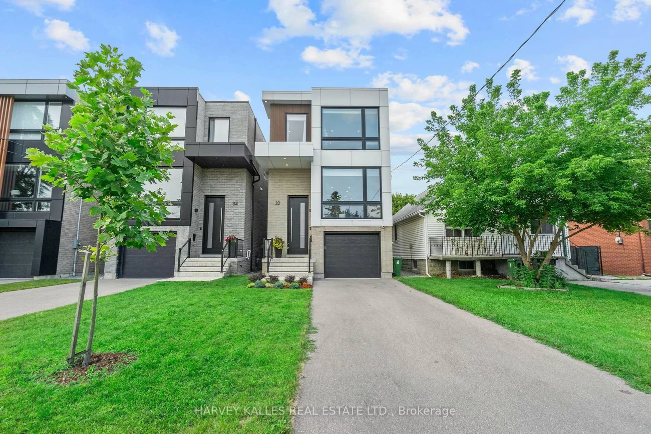 32, Albright, Alderwood, Toronto
