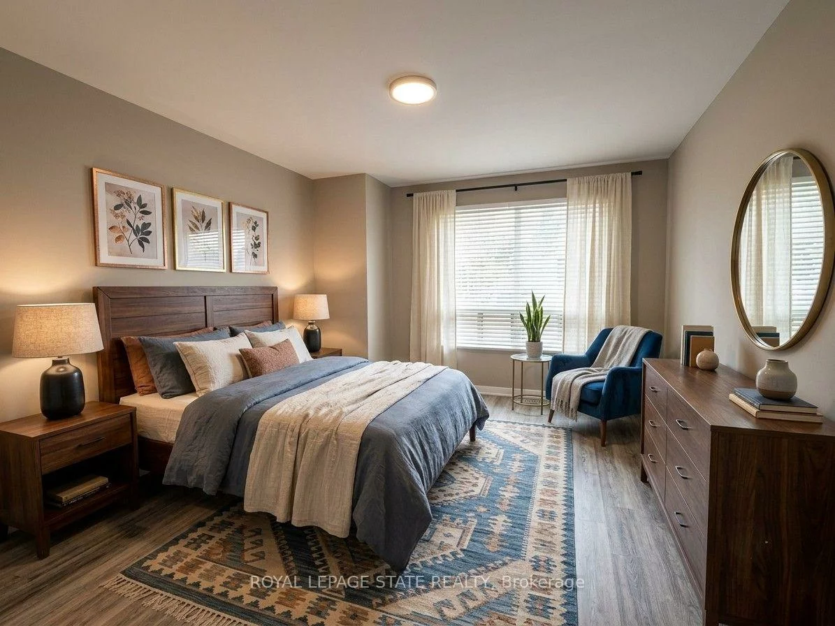 20, Lloyd Manor, Princess-Rosethorn, Toronto