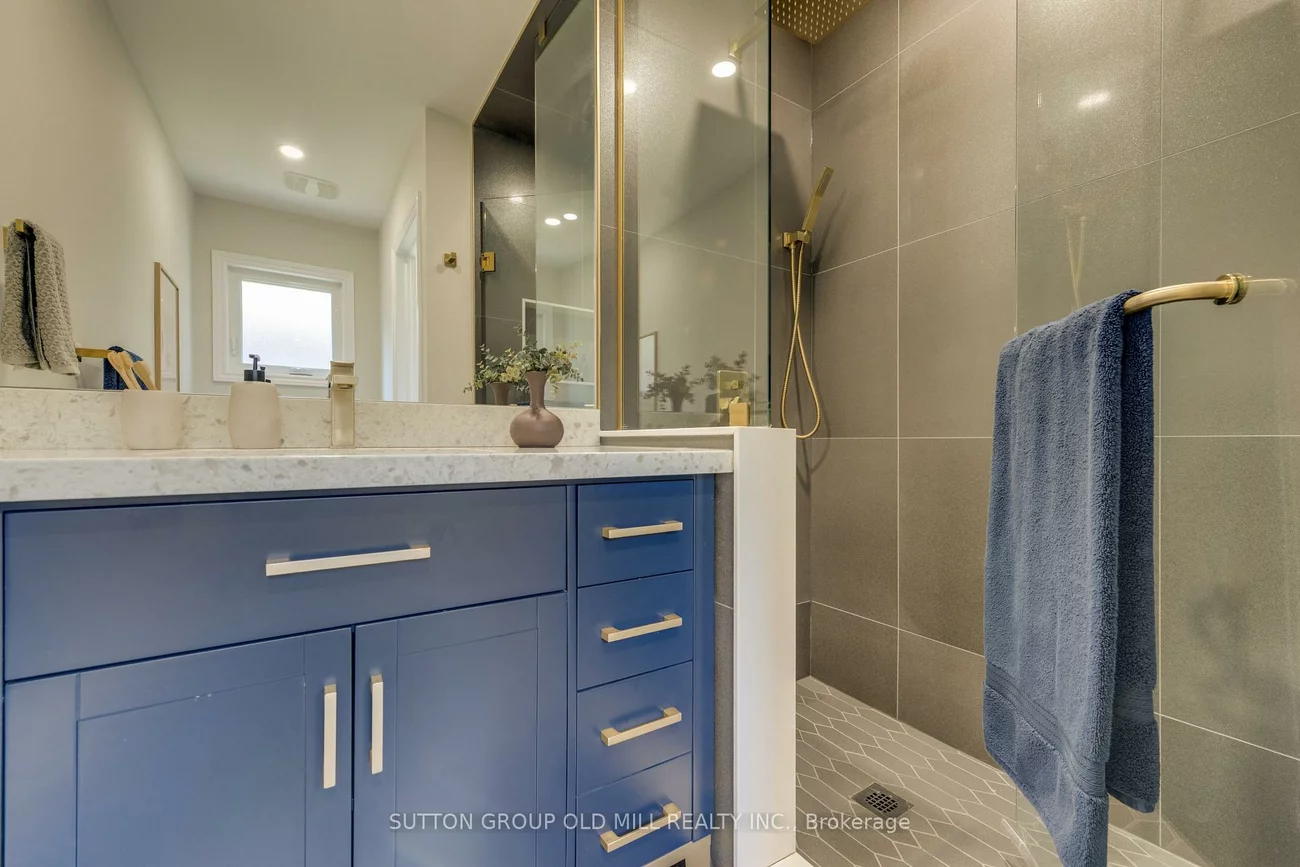 85, Bonnyview, Stonegate-Queensway, Toronto