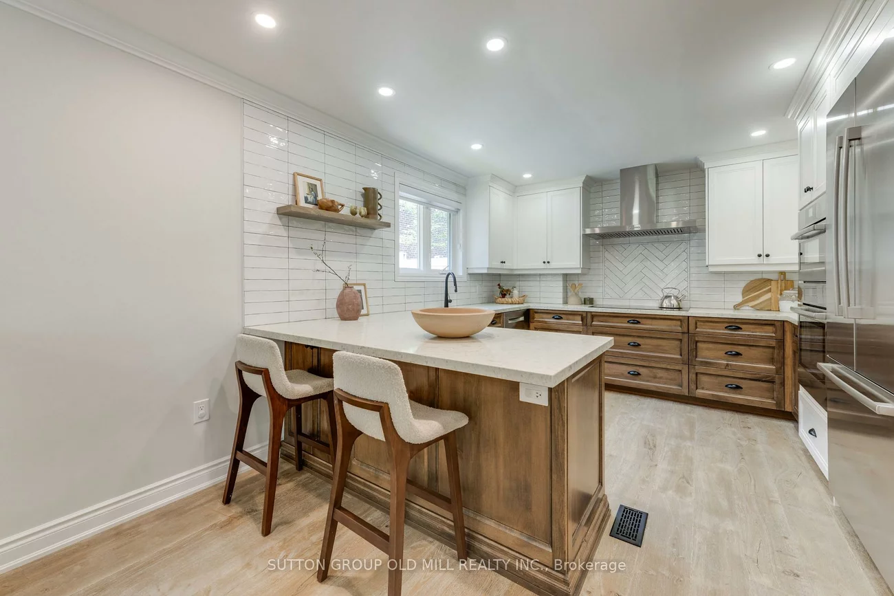 85, Bonnyview, Stonegate-Queensway, Toronto