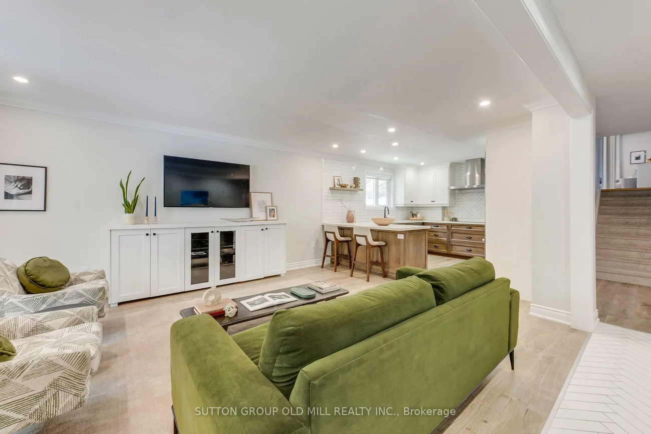 85, Bonnyview, Stonegate-Queensway, Toronto